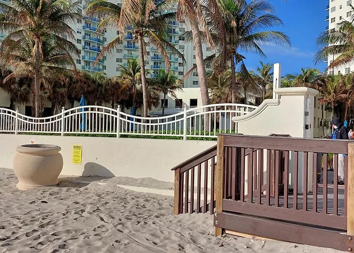 The Tides 1Bedroom Apt 15Th Floor We Are On The Beach!