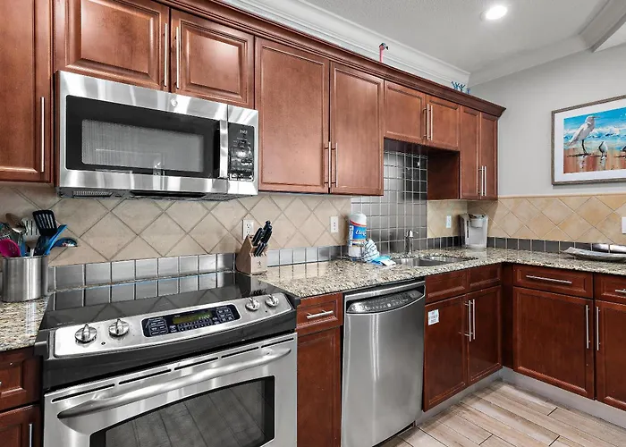 Emerald Grande W222- Rexford'S Beach Retreat