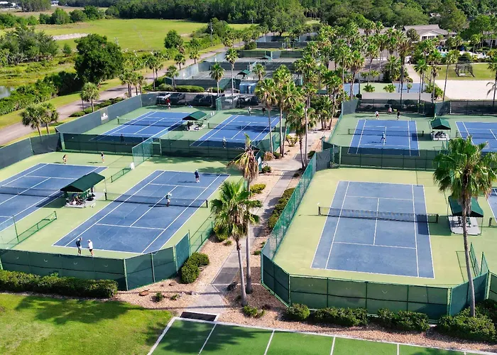 Golf & Tennis Community - Lakeview Oasis