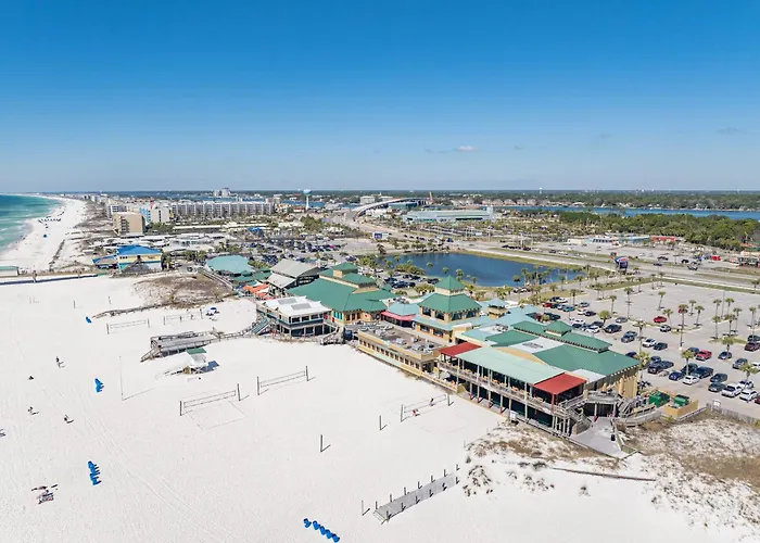 Magnolia - Family-Friendly Comforts, Tvs, Grill & Just Steps To The Beach!