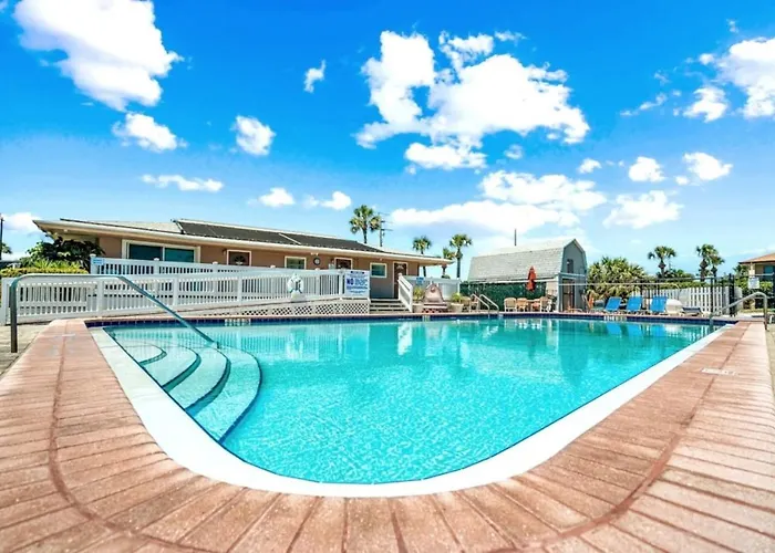 Diplomat Resort | Beach & Pool | Work. Relax. Play.