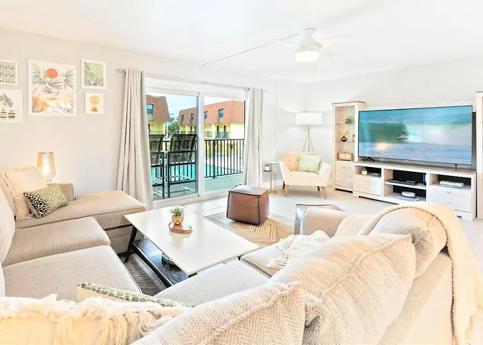 Cocoa Beach Club - Oceanfront Condos With Pool Next To Pier And Port Canaveral