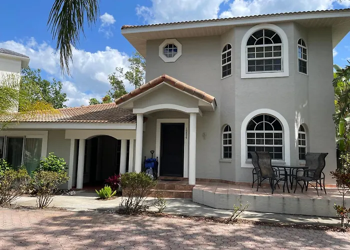 Beautiful Property On Siesta Key