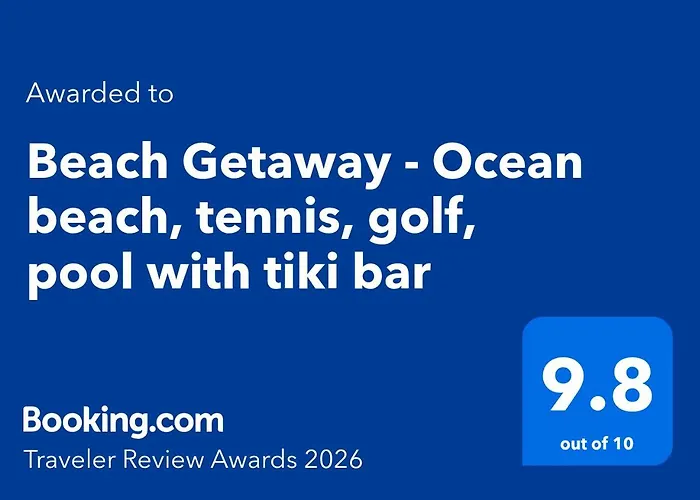 Chic Ocean Getaway - Walk To Beach, Pool & Hot Tub