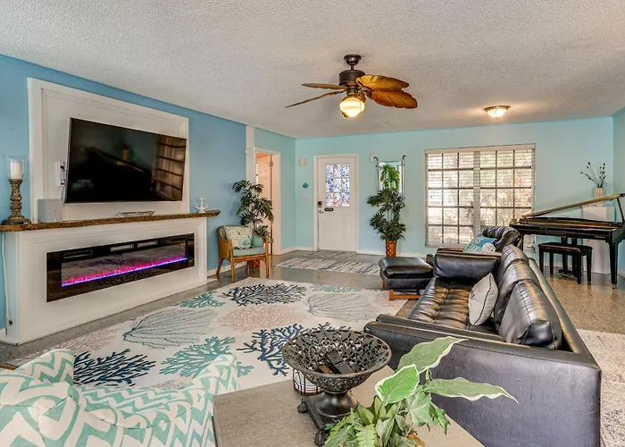 Waterfront Vero Beach Home W/ Pool & Boat Dock!