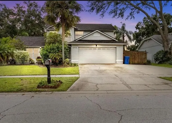 Spacious Private Pool, Pool Table, A Private Oasis