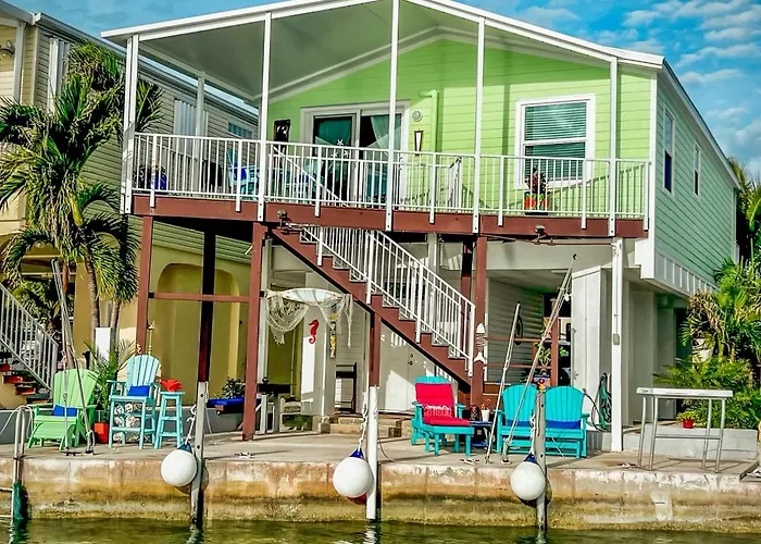 Howard House By The Sea