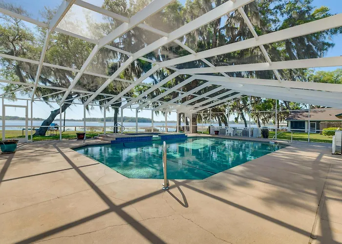 Lake Days + Pool Fun! Nature Coast Retreat