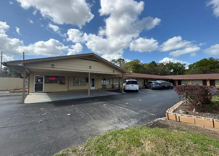 Budget Host Inn I-75