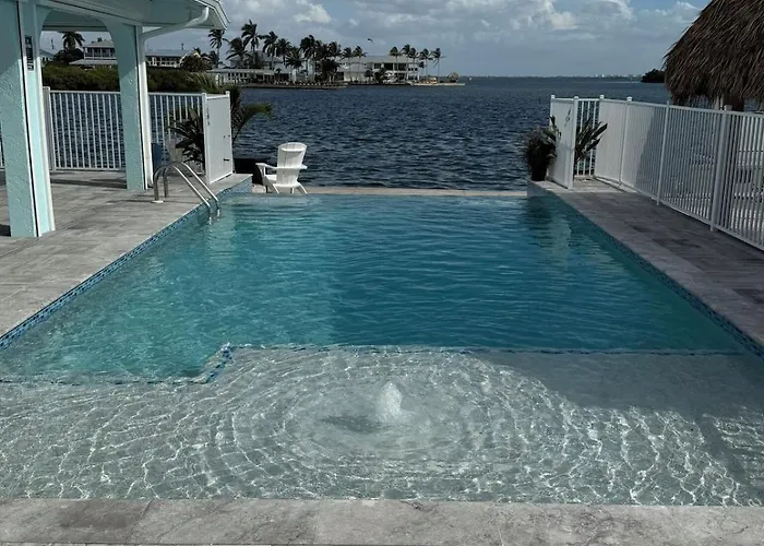 Million Dollar Matlacha Views 2Bed2Bath Heated Pool Gulf Front