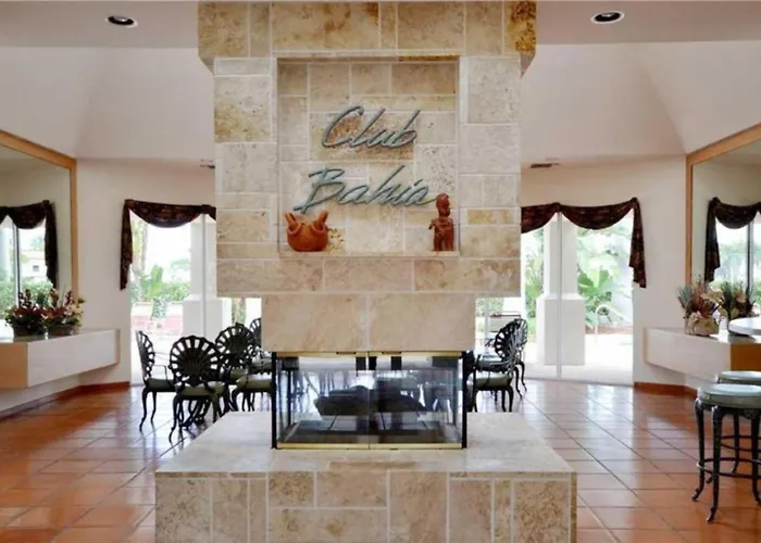 Bahia Vista New Listing 2Bd 2Ba