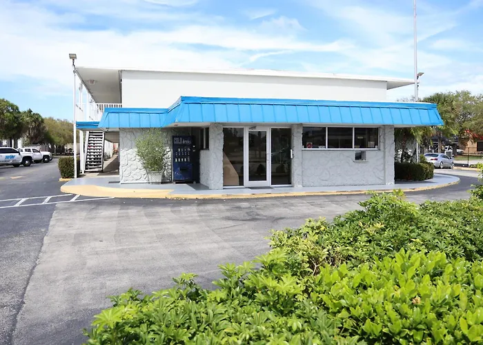 Crossroads Inn