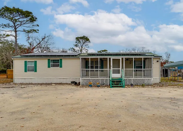 4 Mi To Beach: Perry Home Near Boat Launch