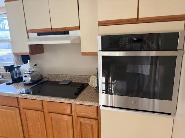 Cool Ranch Home With Heated Pool Near Beach