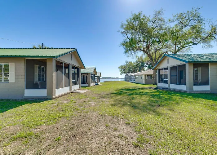 Lake Days + Pool Fun! Nature Coast Retreat