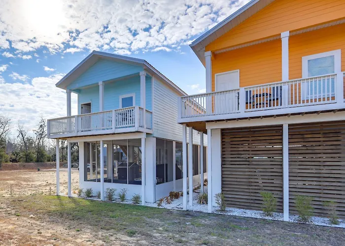 Deck & Steinhatchee River Views: Family Getaway