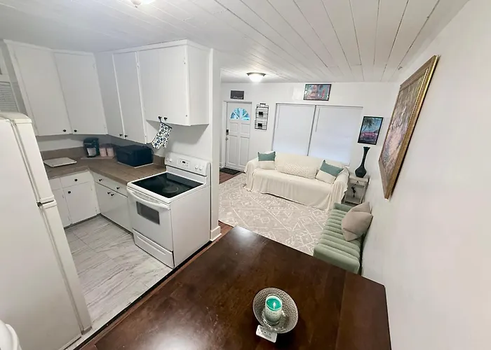 Seabreeze Retreat - S