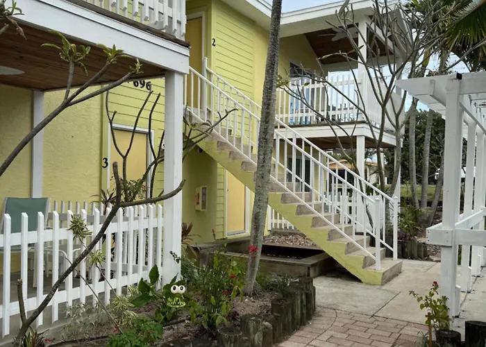 2Br Steps To Beach & Downtown W Pool Unit 2