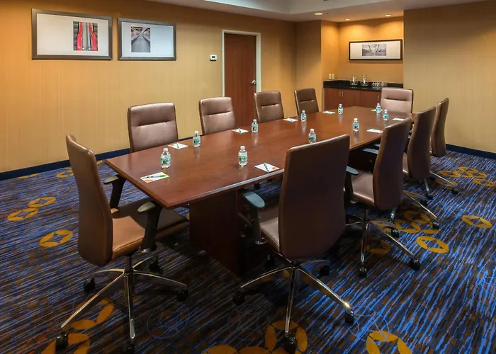 Courtyard By Marriott Panama City