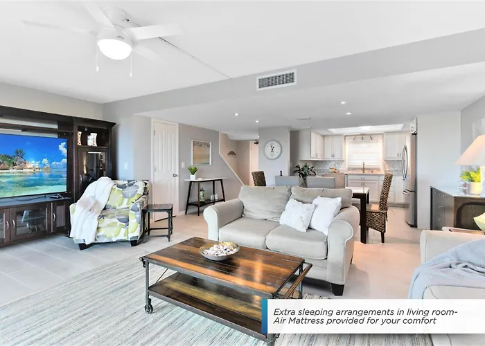 Cocoa Beach Club - Oceanfront Condos With Pool Next To Pier And Port Canaveral