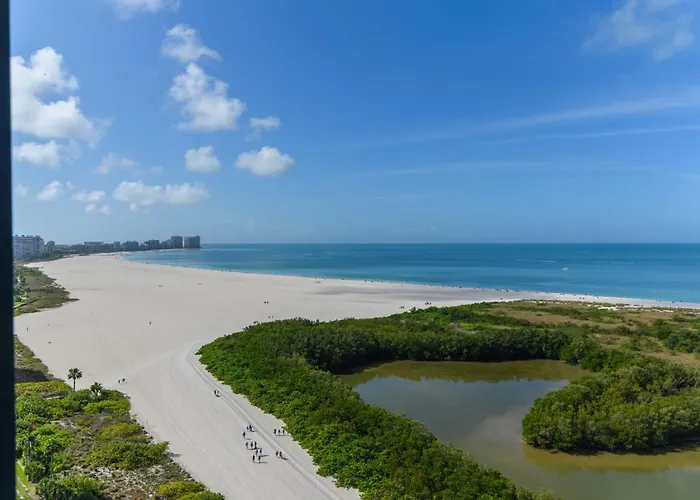 Stunning Beachfront Penthouse On 19Th Floor I Desirable Front Unit