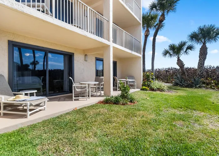 Canaveral Towers - Oceanfront Condos With Pool And Mini Golf By Port Canaveral - Cocoa Beach