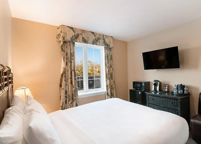The Port Inn - Port St Joe, An Ascend Collection Hotel
