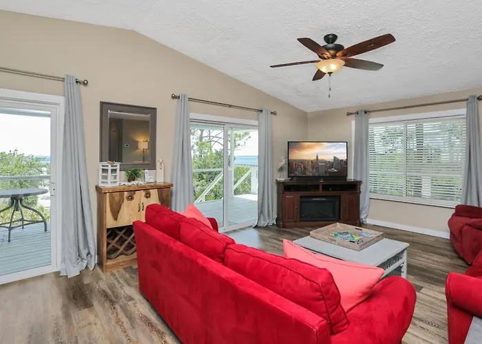 Hideaway Bay By Pristine Properties Vacation Rentals
