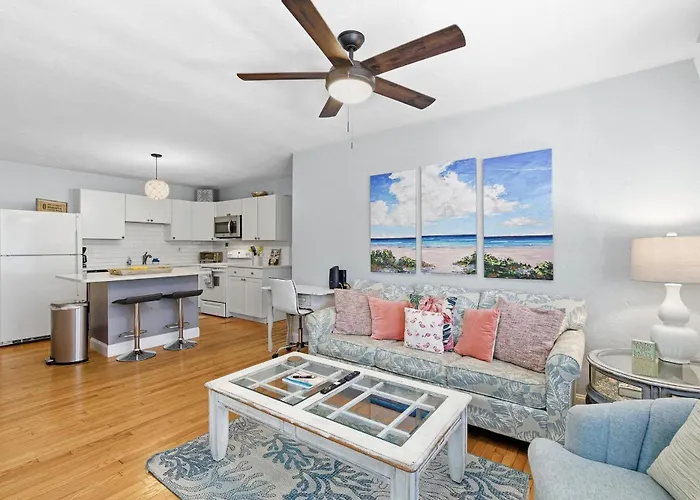 Flagler Suites 3