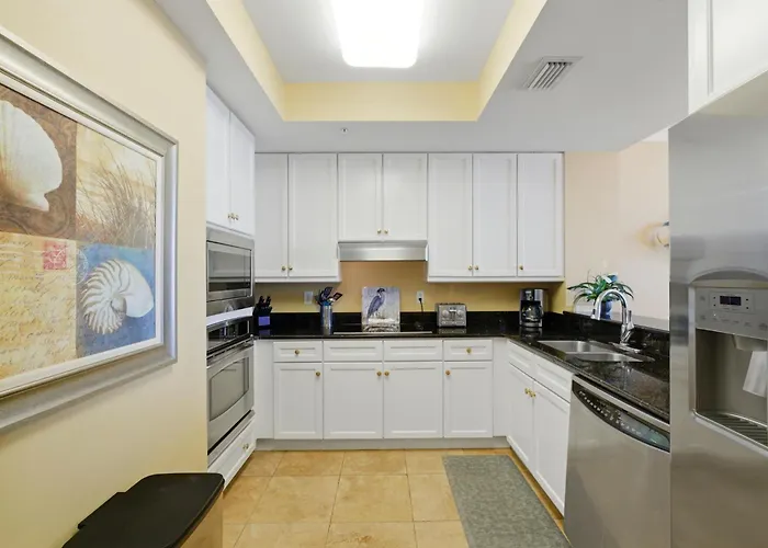 Private Beach Front Luxury Condo, Amazing Views & Sunsets, Indigo East, 5-Star, 2 Balconies