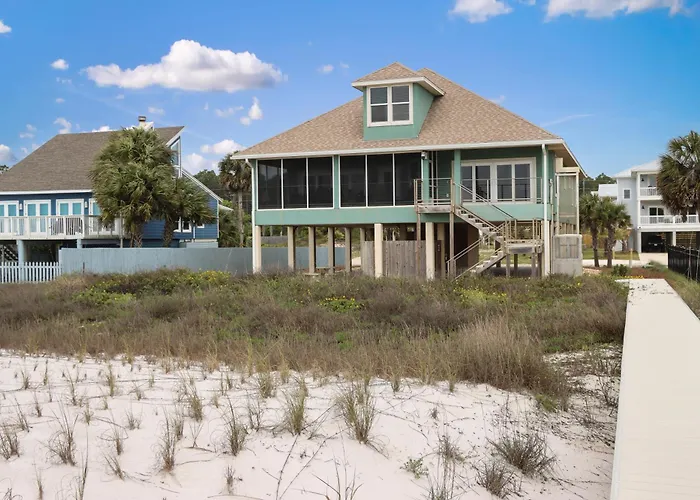 Farr Away Living By Pristine Properties Vacation Rentals
