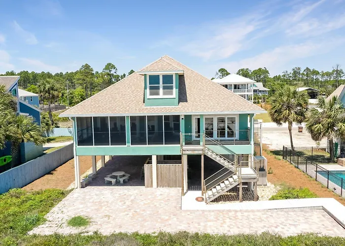 Farr Away Living By Pristine Properties Vacation Rentals