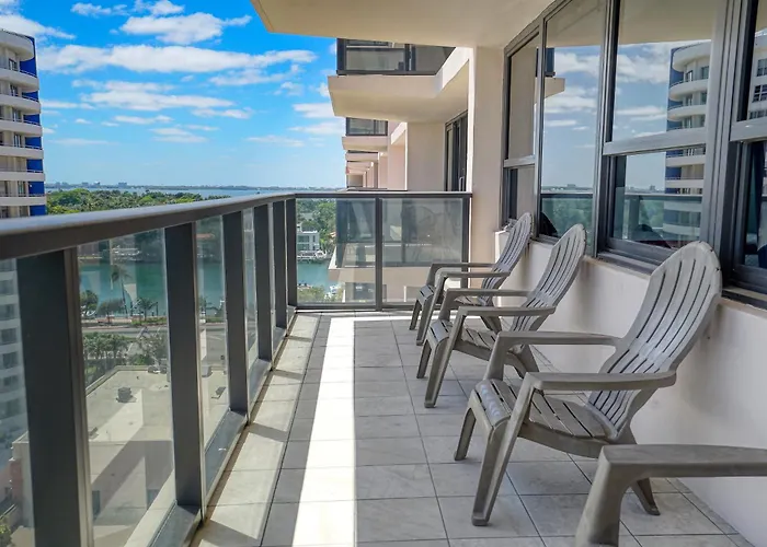 Oceanview Apartment On The Beach 123