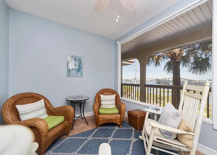 Inn At Camachee Harbor By Coolvacay