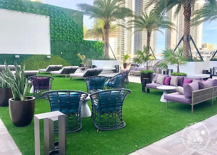 Luxurious 2B 2B With An Amazing View - Daily Resort Fee And Parking Not Included -
