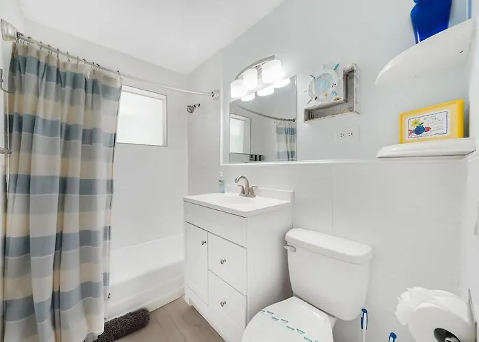 Beach Apart By Dream Vacation Unit 1
