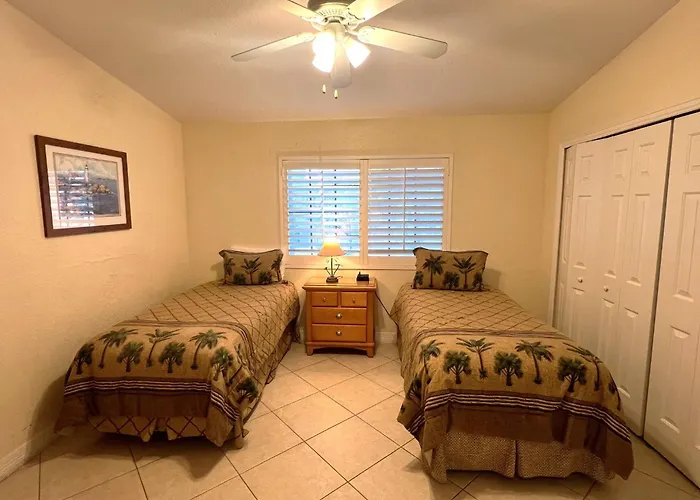 Full Time Lic Mgr - Modern 4 Bed 4 Bath Villa - Upscale Oceanfront Resort - Indoor Pickleball - Speakeasy!