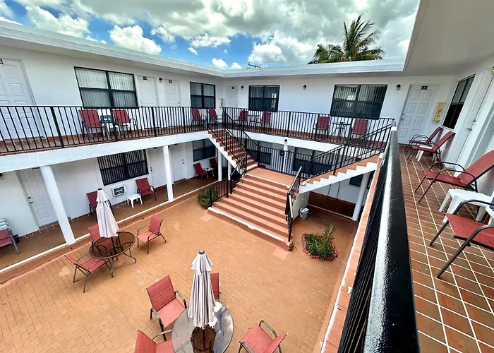 Napoli Belmar Resort