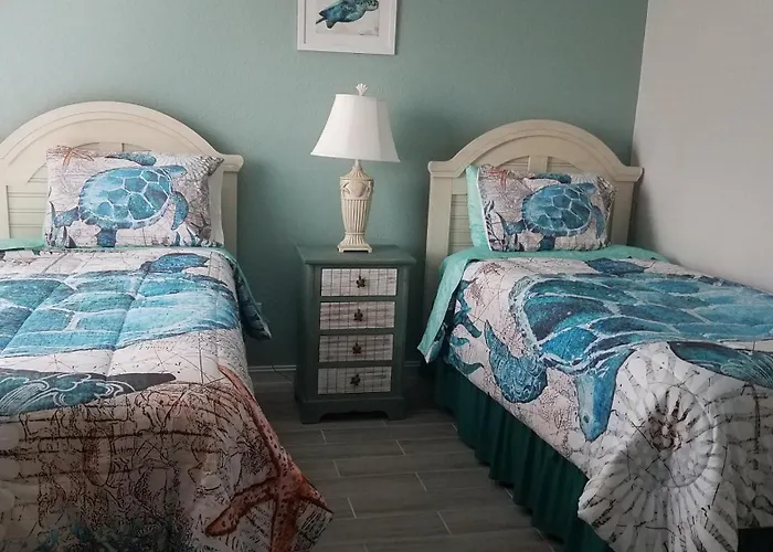 2Br/1Ba Vacation Rental - Sienna Park