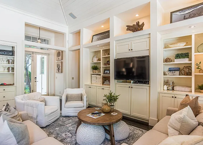 Zen Den In Rosemary Beach Charming Cottage With Heated Pool, Hot Tub, Outdoor Lanai With Tv & Fireplace,Gourment Wolf Gas Grill, Sleeps 12 In 4 King Beds & 4 Twin Xl Beds, Covered Patios, Amenity Access Included To Community Pools, Pvt Beach Walkover