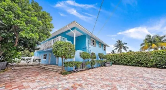 Top Floor Surf Views - 2 Bd - Walk To Ocean