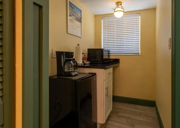 Emerald Residences Of Belleair Beach