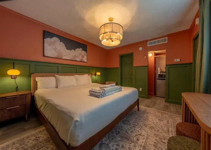 Emerald Residences Of Belleair Beach