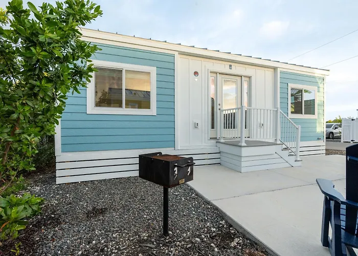 Sugarloaf Key Rv Resort & Cottages