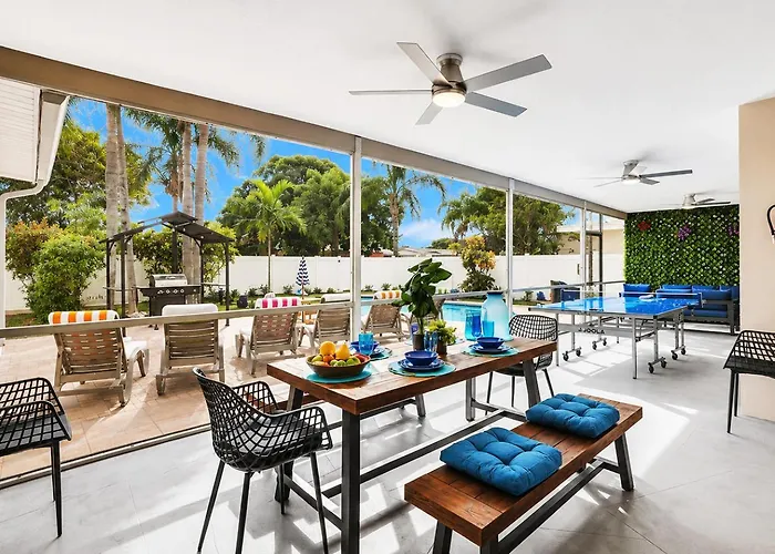 Sensational 5Br Villa Heated Pool Near Hard Rock