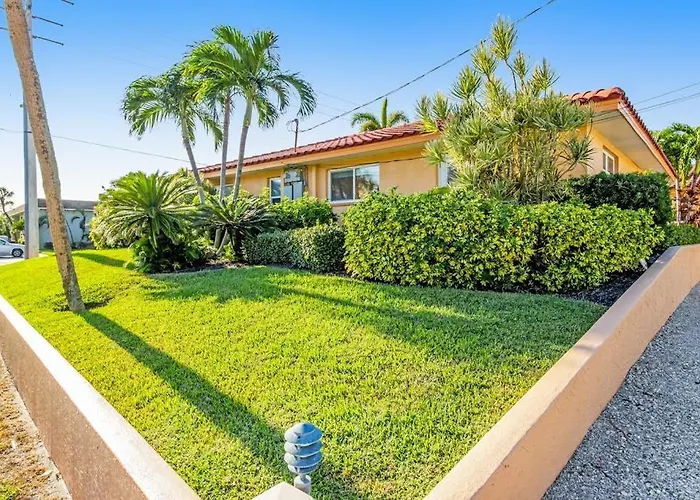 Beach Villa 1B