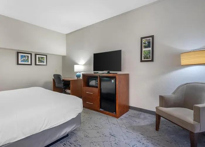 Surestay Plus Hotel By Best Western The Villages