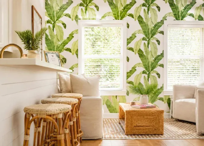 The Palm Beach House - Tropical