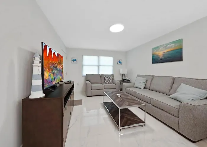 East Beach Apart By Dream Vacation Unit 2