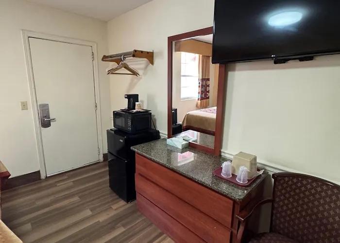 Snowbird Motel
